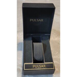 Pulsar Plastic Presentation Box Case Storage Snap Hinge Lid - Vintage